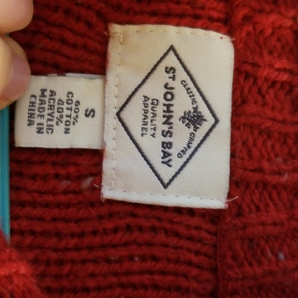 Sweater - Picture 2 of 4